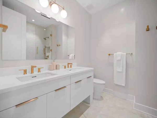 Luxury Beachfront Retreat in Nassau - Exclusive Vacation Rental